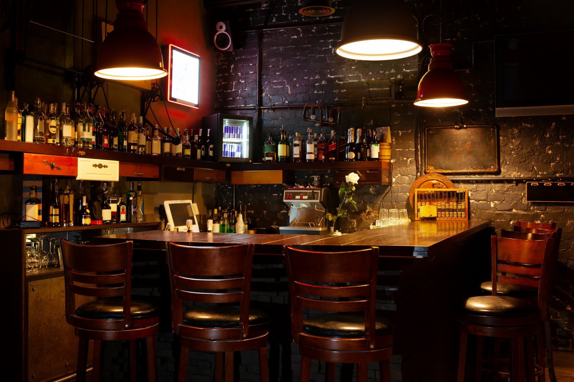 Hideout Bar & Bait atmosphere